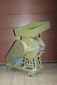Loupačka pohanky LP30